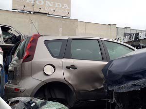 2007 MODEL NİSSAN NOTE ÇIKMA KAPI KOLU